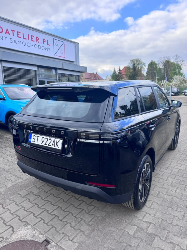 Jaecoo J5 (Czarny)